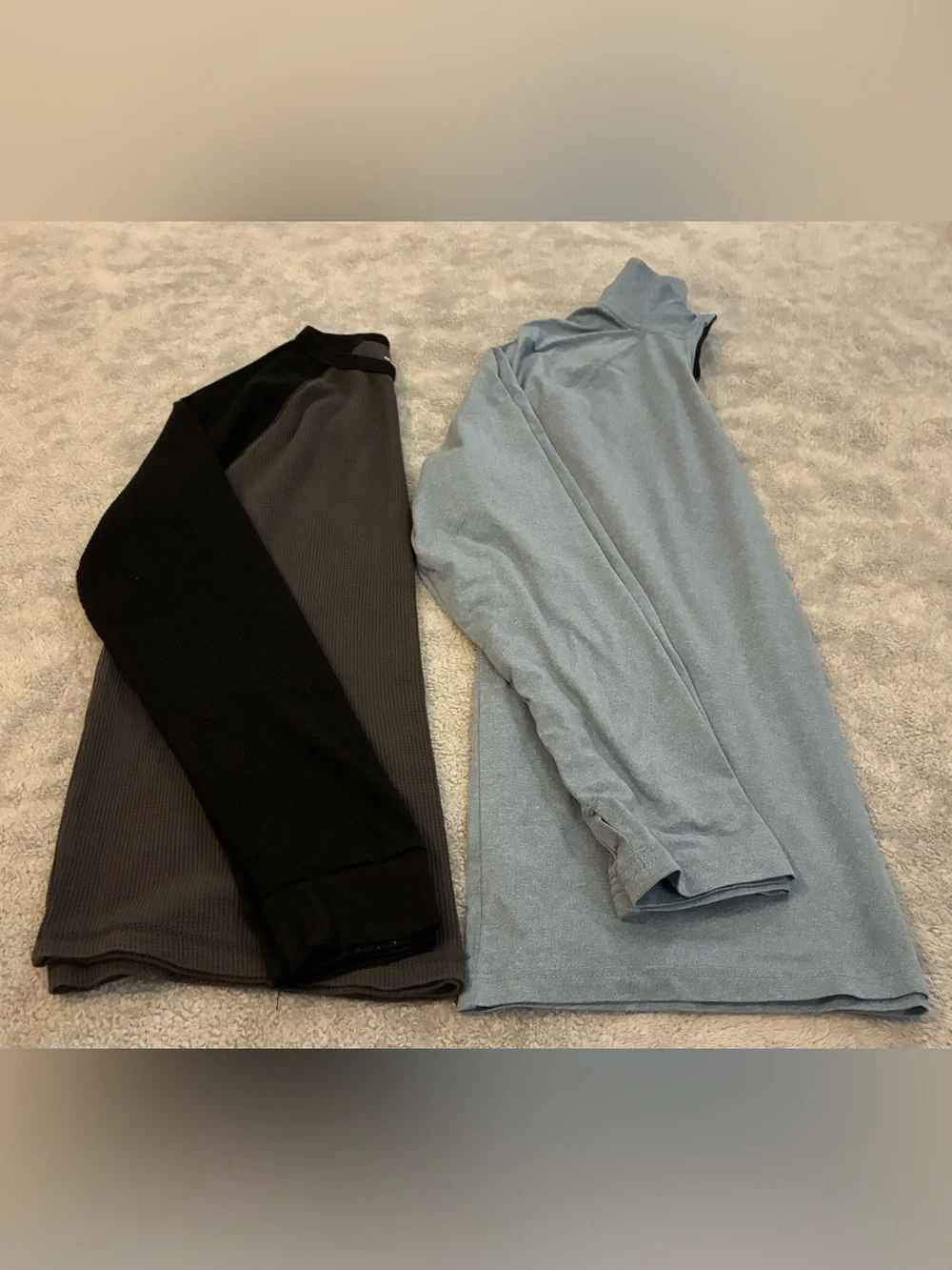 Boys Youth Bundle of Two Long-Sleeve Shirts- Black/Gray & Light Blue Size XXL 18